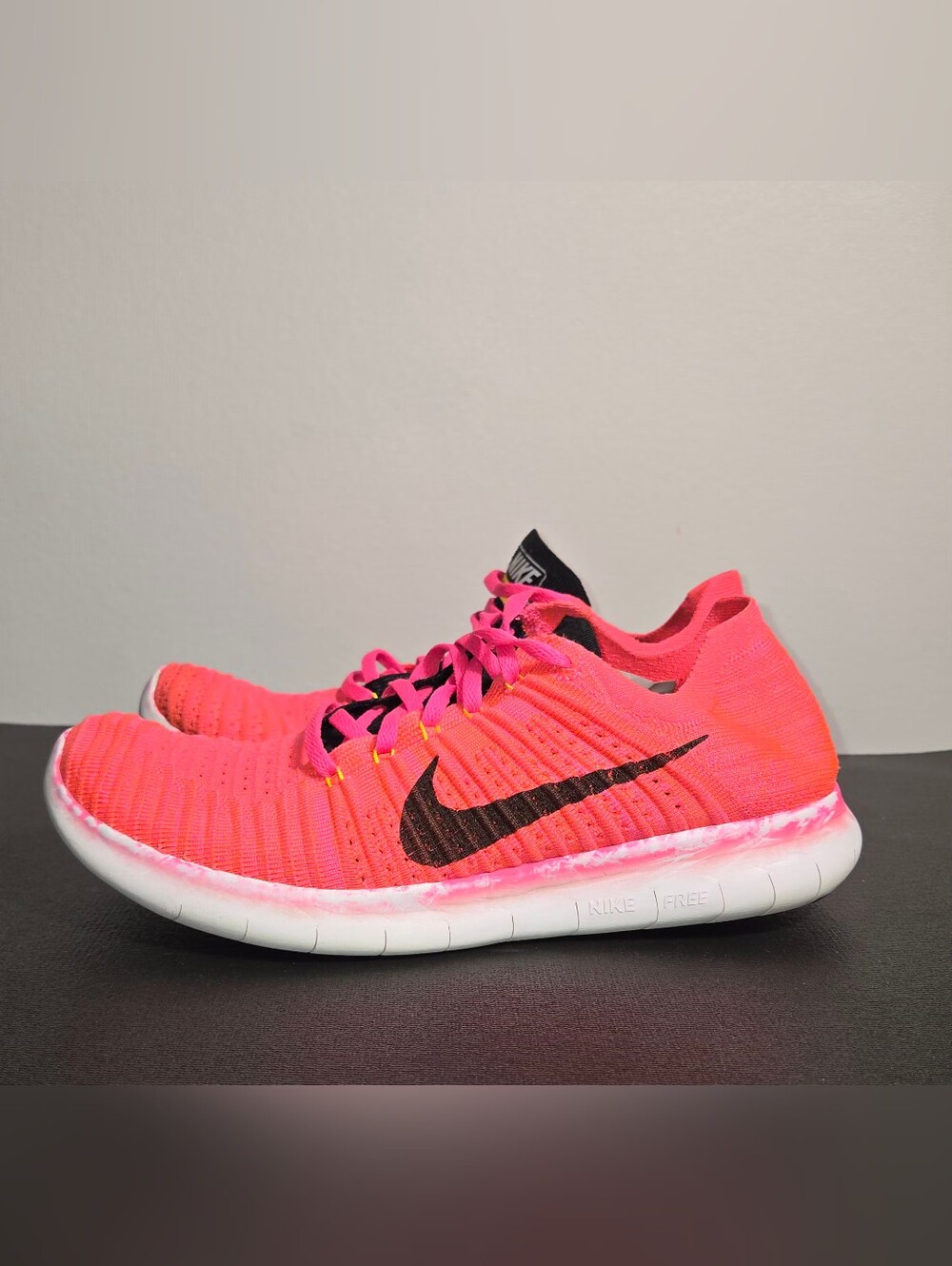 RARE Nike Free Flyknit RN Pink Blast Black Orange Hyper Size 11 831070-600 2015
